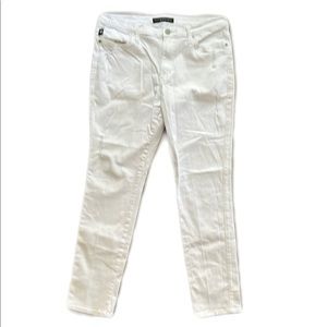 Rock & Republic white stretch denim skinny jeans / size 14